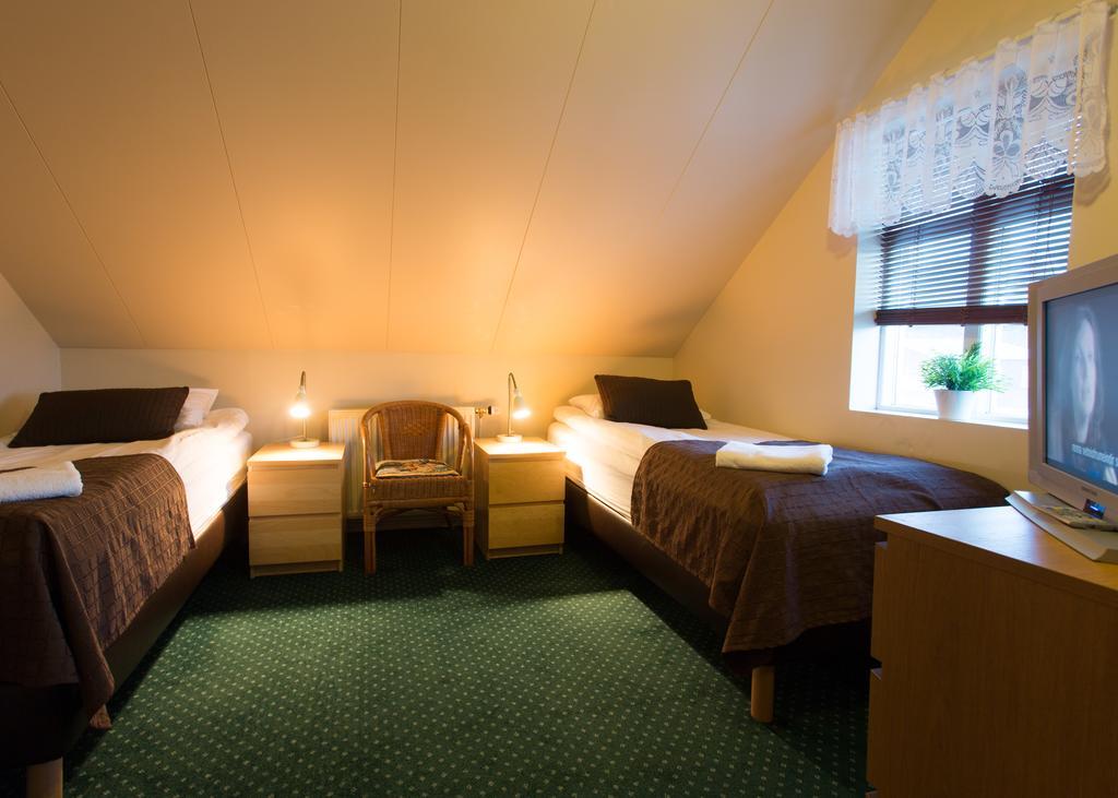 550 Guesthouse Saudarkrokur Номер фото