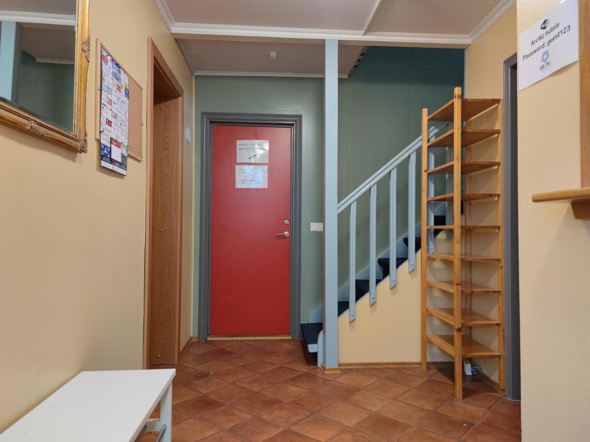 550 Guesthouse Saudarkrokur Екстер'єр фото