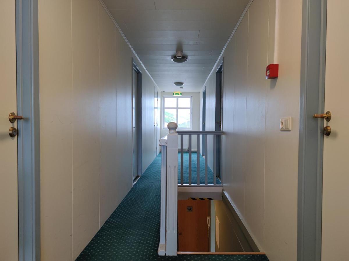 550 Guesthouse Saudarkrokur Екстер'єр фото